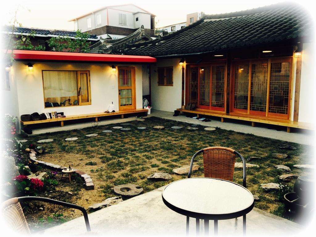 Jeonju Indigo Hanok Guesthouse Oda fotoğraf