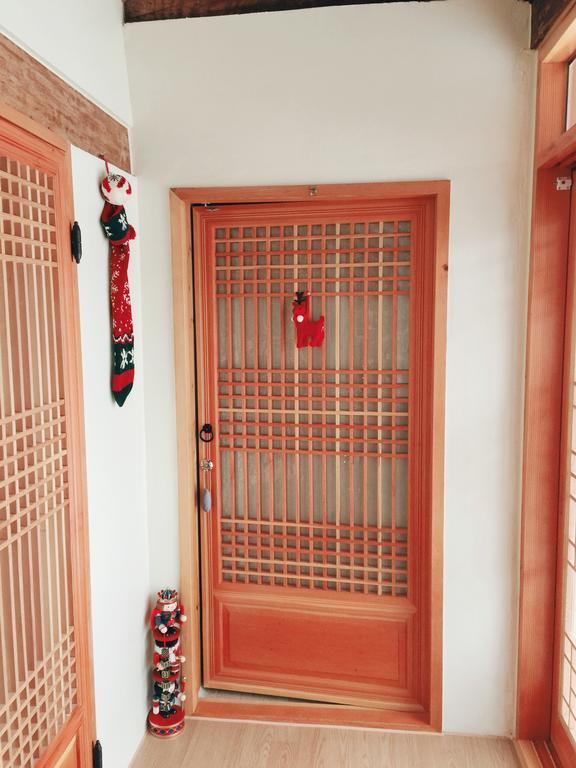 Jeonju Indigo Hanok Guesthouse Dış mekan fotoğraf
