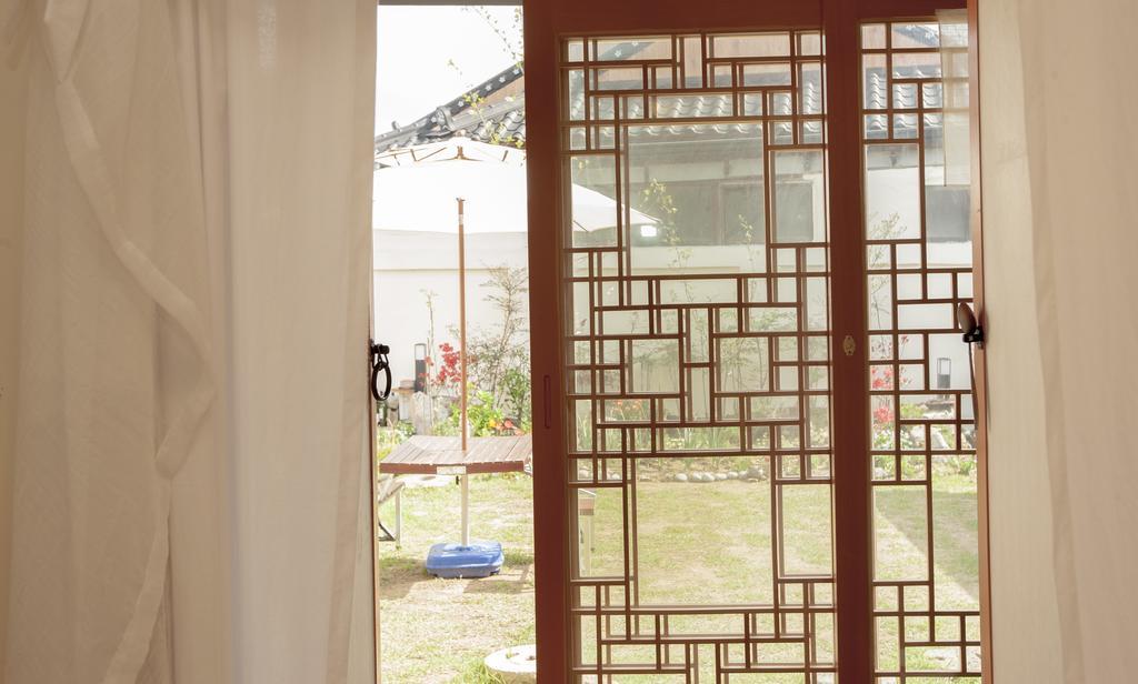 Jeonju Indigo Hanok Guesthouse Dış mekan fotoğraf