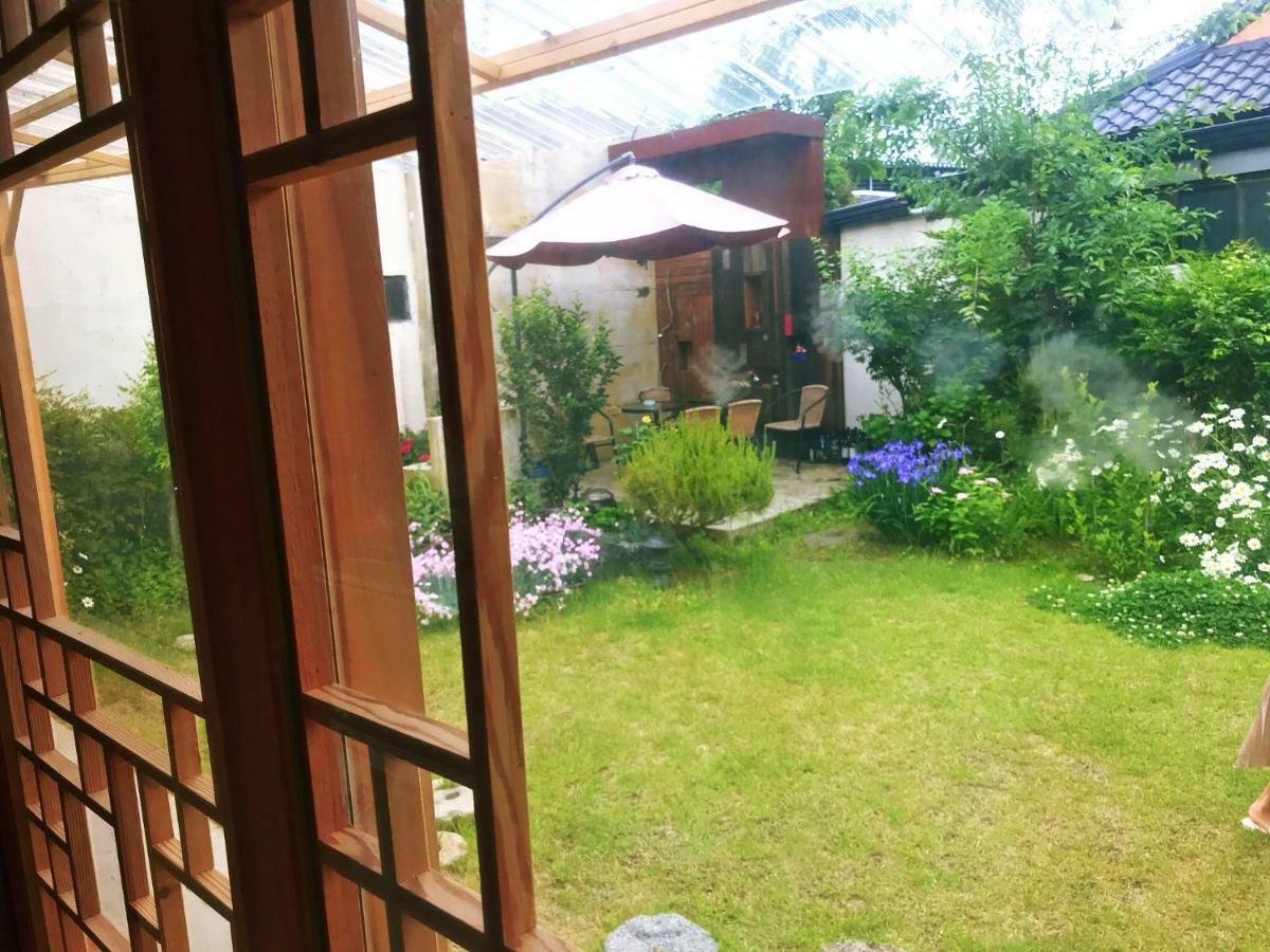 Jeonju Indigo Hanok Guesthouse Dış mekan fotoğraf